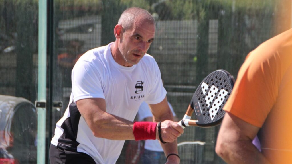 Geometría del «Por Tres»